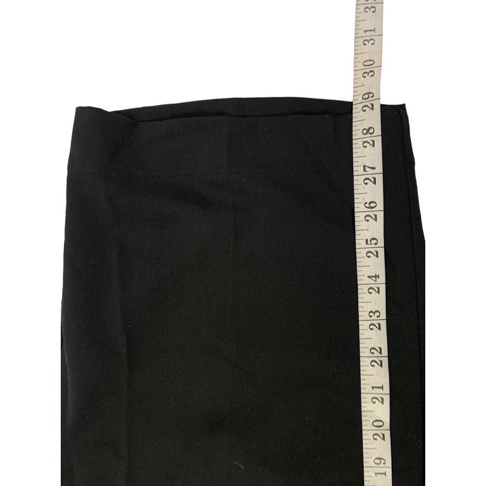 East 5th Women’s Classic Fit Capris - Picture 7 of 7